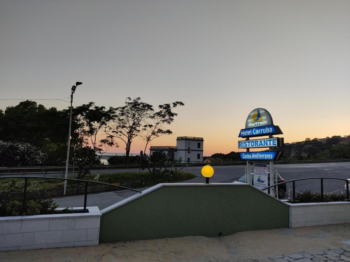 Hotel La Carruba Cetraro Exterior foto