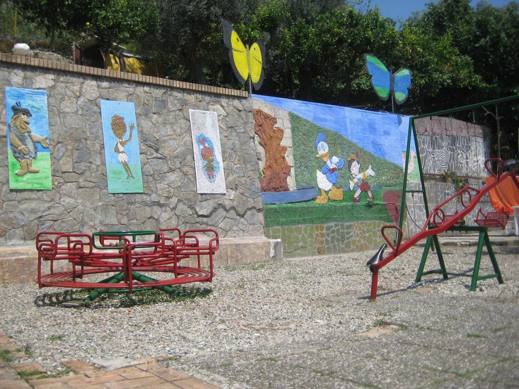 Hotel La Carruba Cetraro Exterior foto